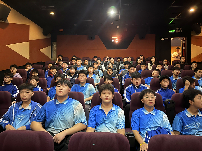 “趣”研学  把欢乐刻进春