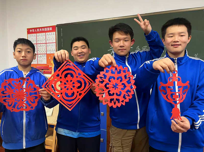 “趣”研学  把欢乐刻进春